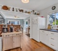 Main Cottage: Wider kitchen view.