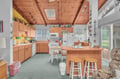 Kitchen bar