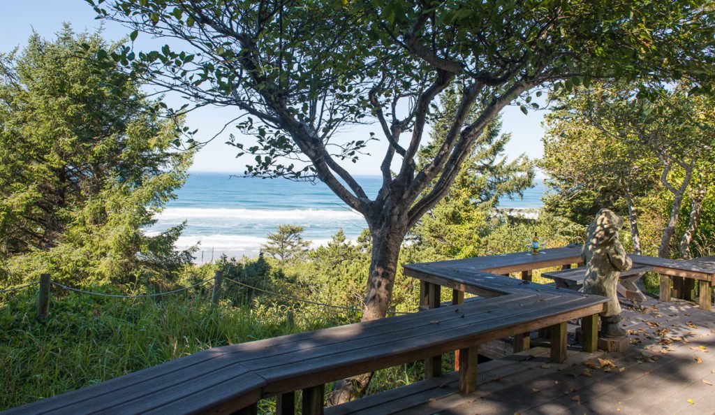 Nine Best Oregon Coast Vacation Homes for Family Reunions