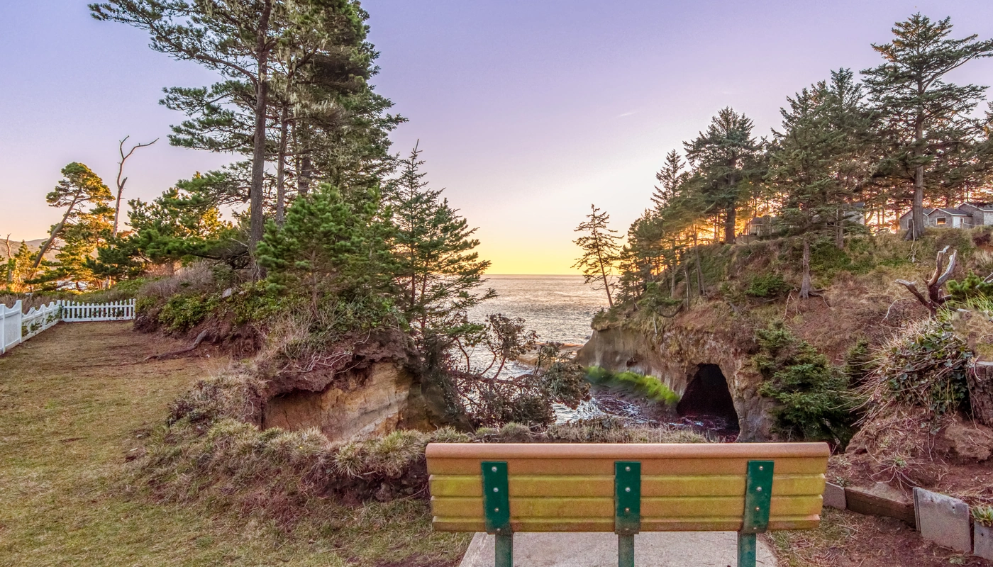 Oregon Coast Vacation Rentals  200+ Houses, Cottages & Condos